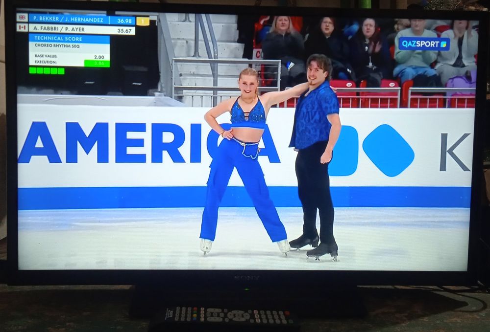 Телевизор Sony оригинал!