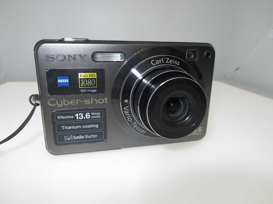 Sony Cyber-shot DSC-W300 компактен цифров фотоапарат камера титаниум