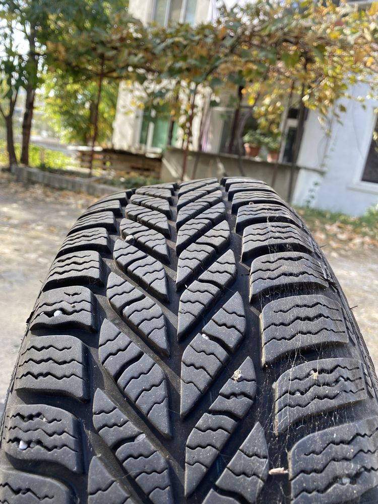 4 джанти с гуми 185/65/15