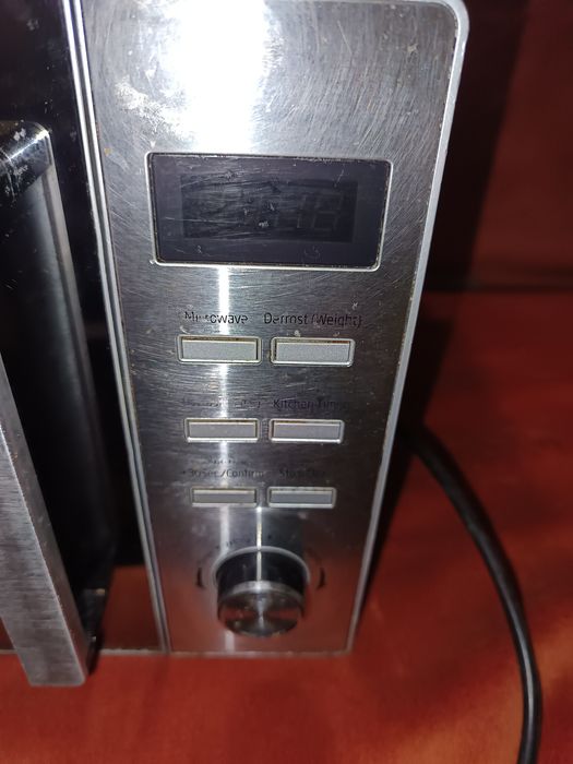 Микровълнова Беко