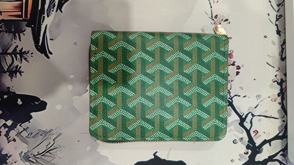 Кошелек Goyard зеленый