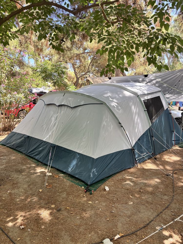 Палатка Quechua Arpenaz5.2 F&B, 2 спални, 5-местна