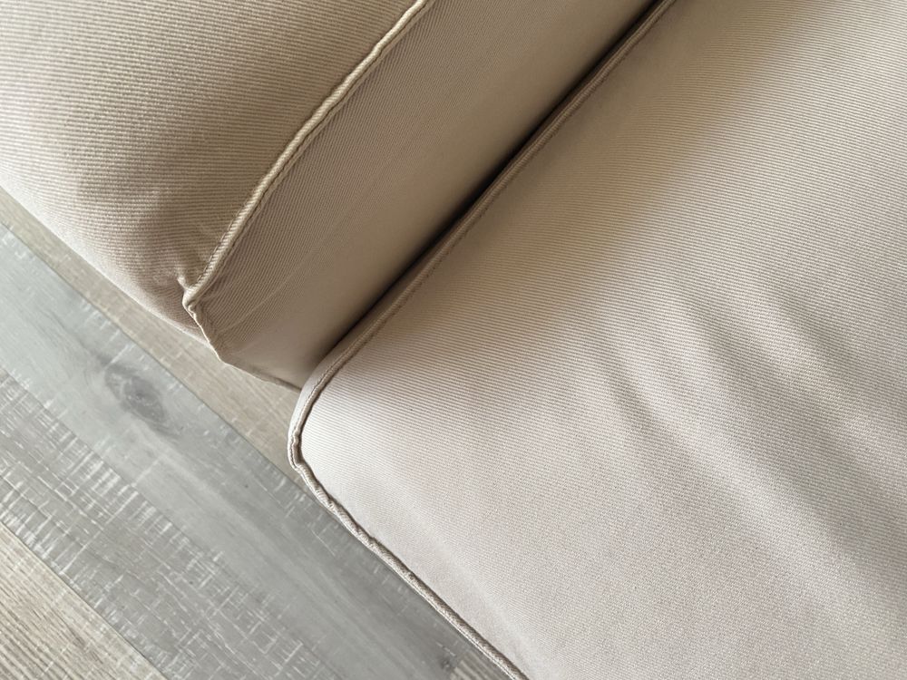 Продавам 3 местен разтегателен диван kivik IKEA