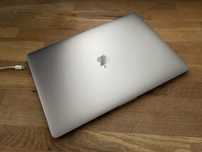 Macbook Pro (2019) 15" i7 256 ssd
