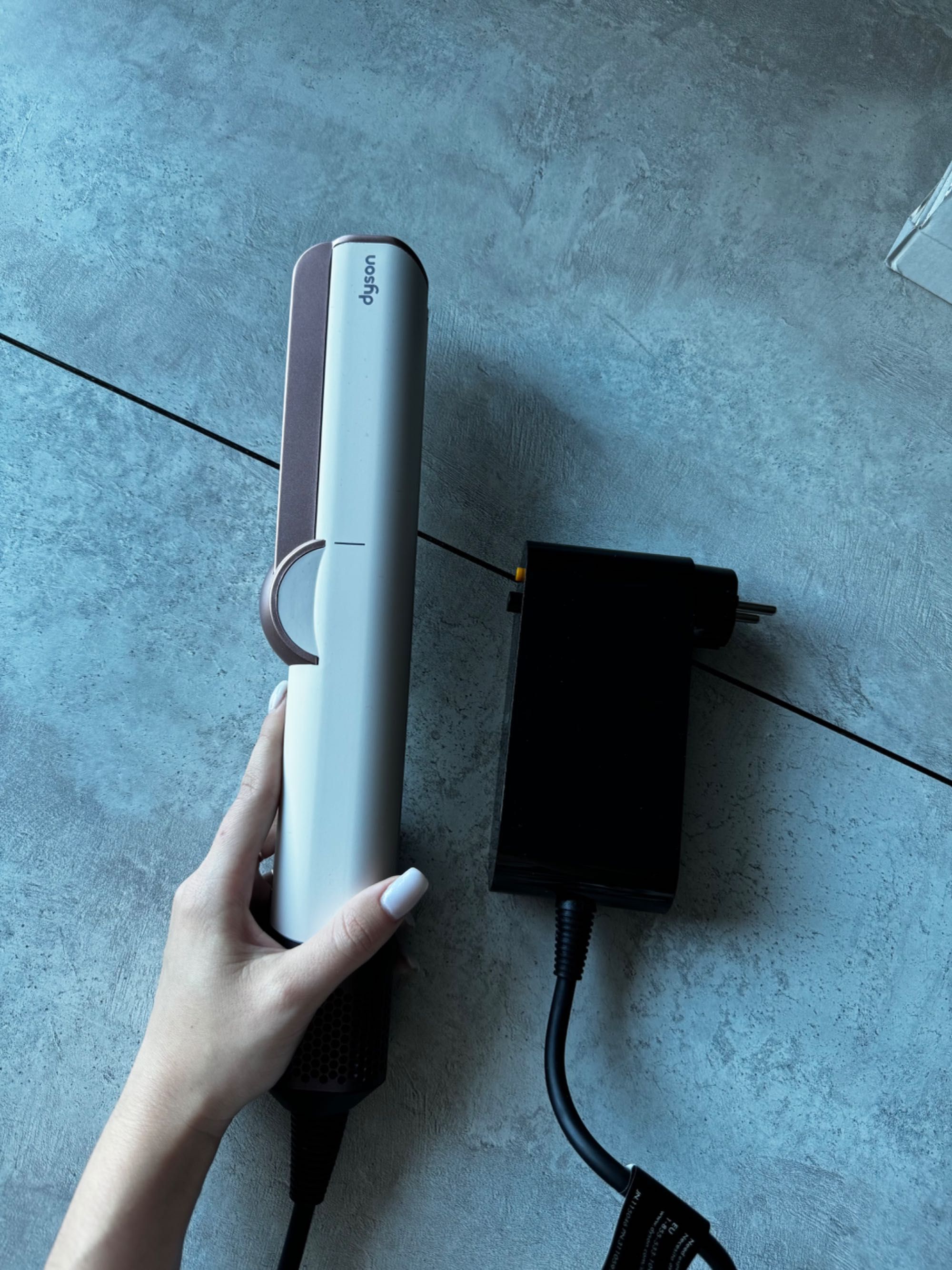 Выпрямитель Dyson