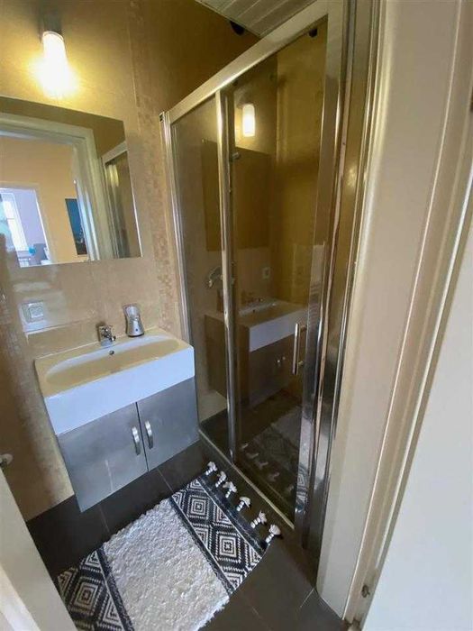 Дава се под наем Тристаен апартамент в Пловдив, Център - 92 кв.м за 453.9 € - Снимка #6