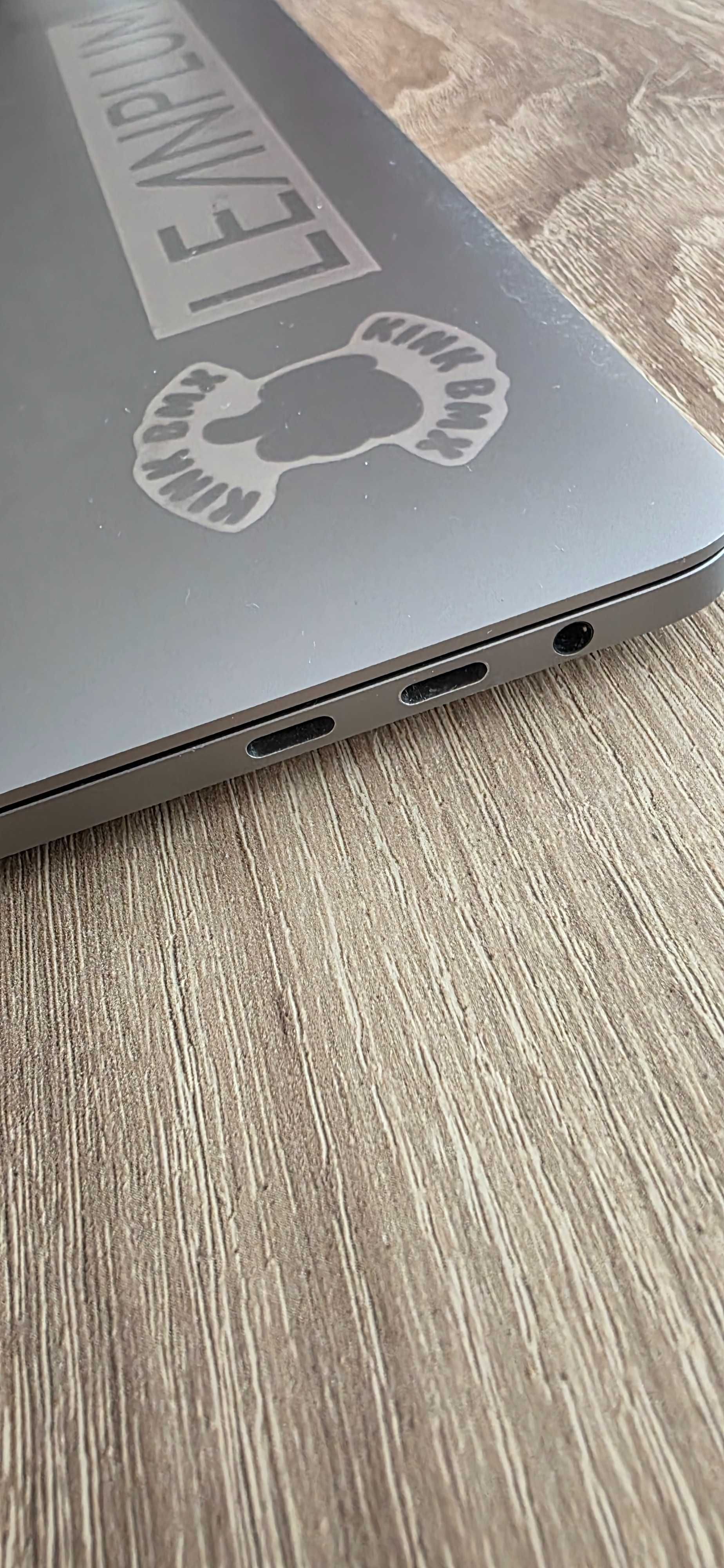 MacBook Pro 13" 2018 16GB RAM