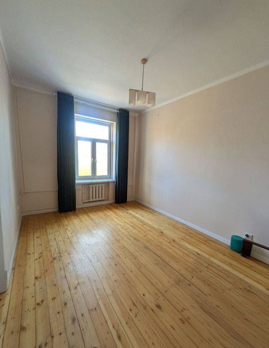 Чиланзар 1-й квартал Трёхкомнатная Ориентир школа 103 Гагарина