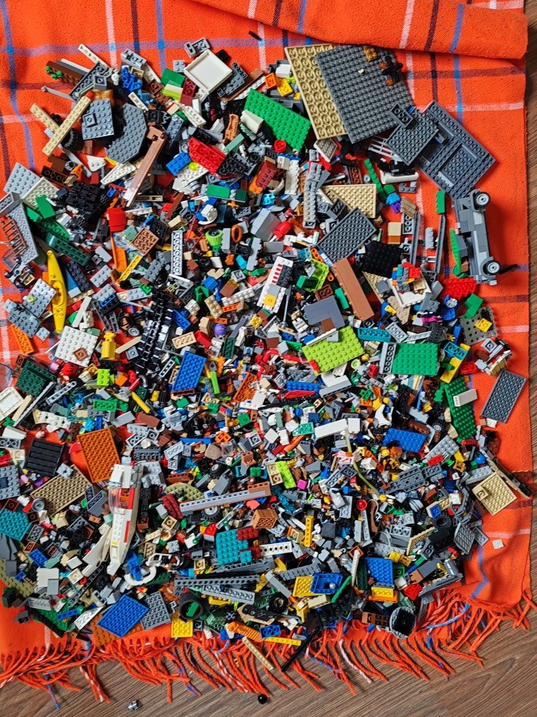 LEGO оригинал продам по доступной цене