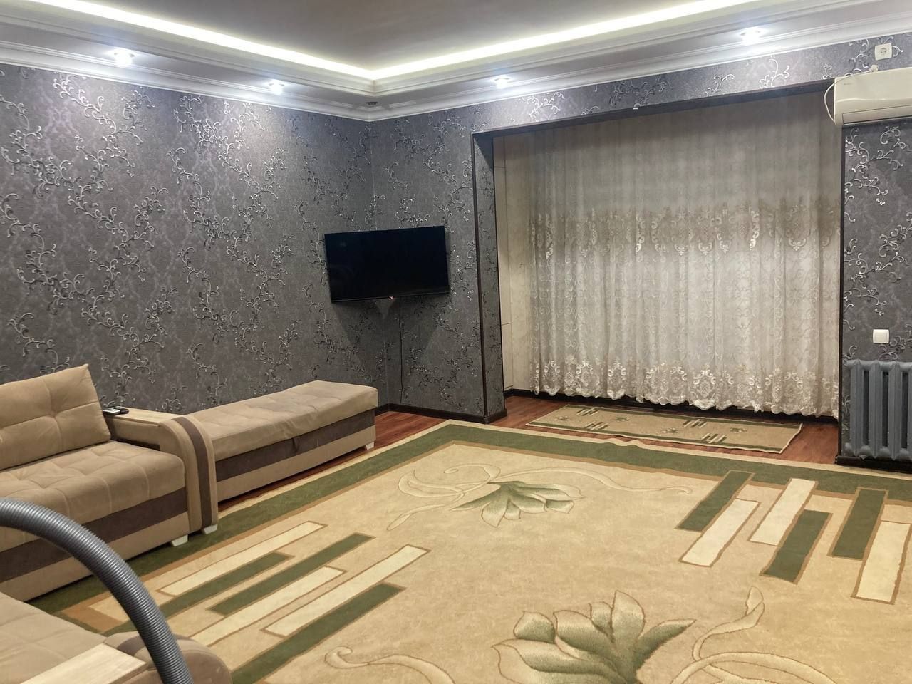 Себзар , Срочно сдаю 3х комнатную квартиру