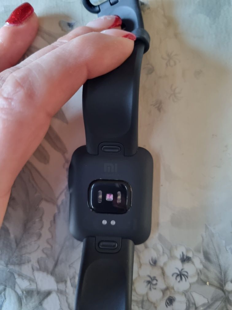 Смарт часовник Xiaomi