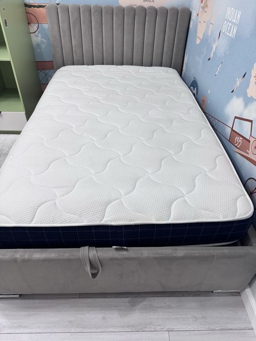 Продам кровать 120*200
