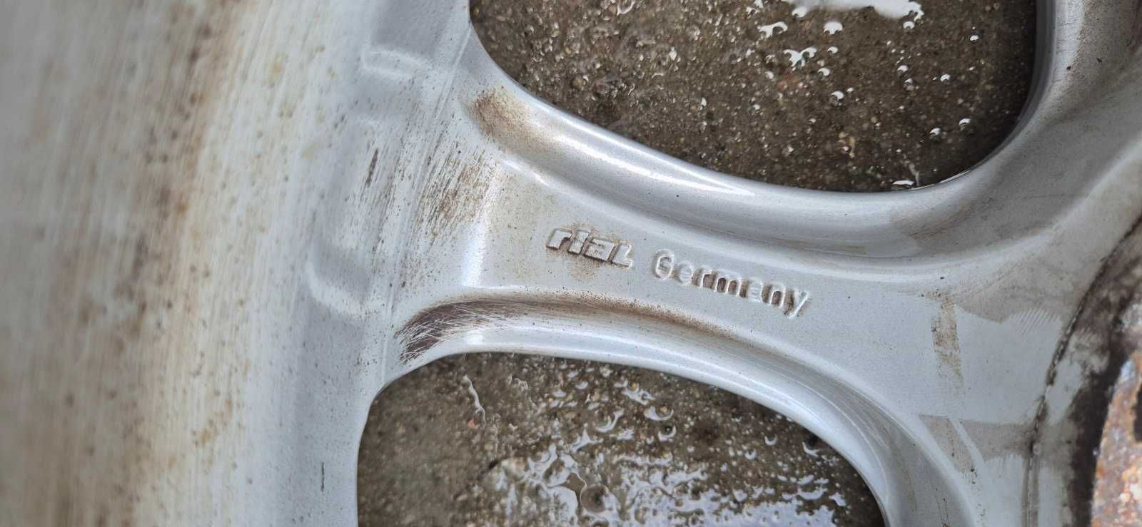 Гуми 205/50 R17 и джати Rial 5х112