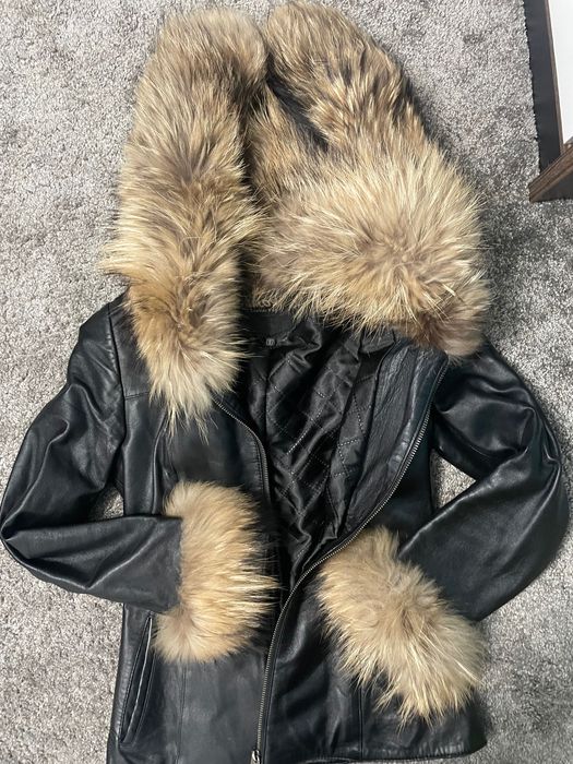 Кожено яке с естествен пух