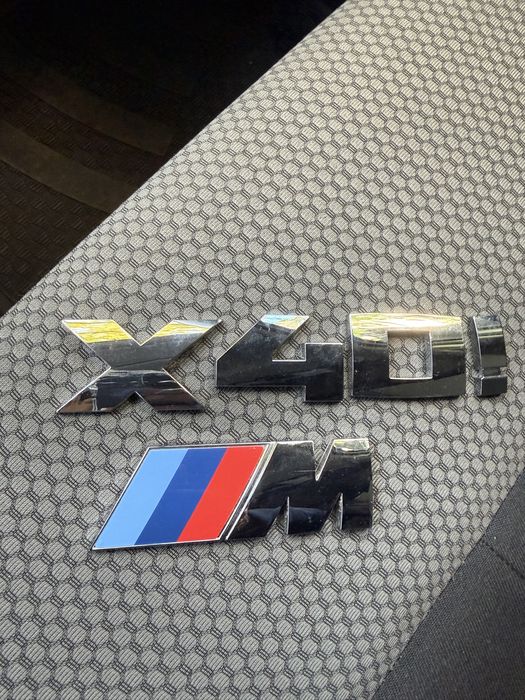 Оригинални емблеми BMW M40i