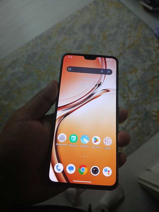 Vivo V23 5G telefon sotiladi 128/8 gb kamera chotki