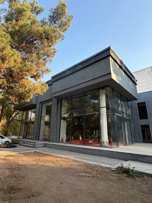 Ц 1 рядом метро , шикарное песто отдельно стоящее здание