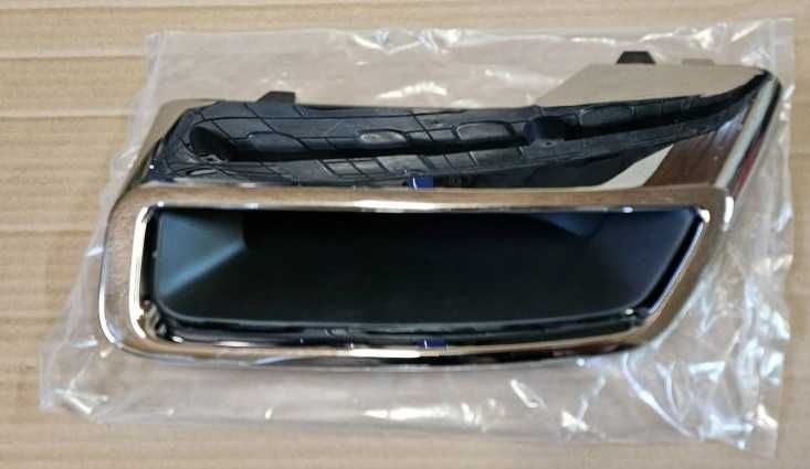 Ornament suport toba PEUGEOT 3008, 5008, 508 partea dreapta spate nou