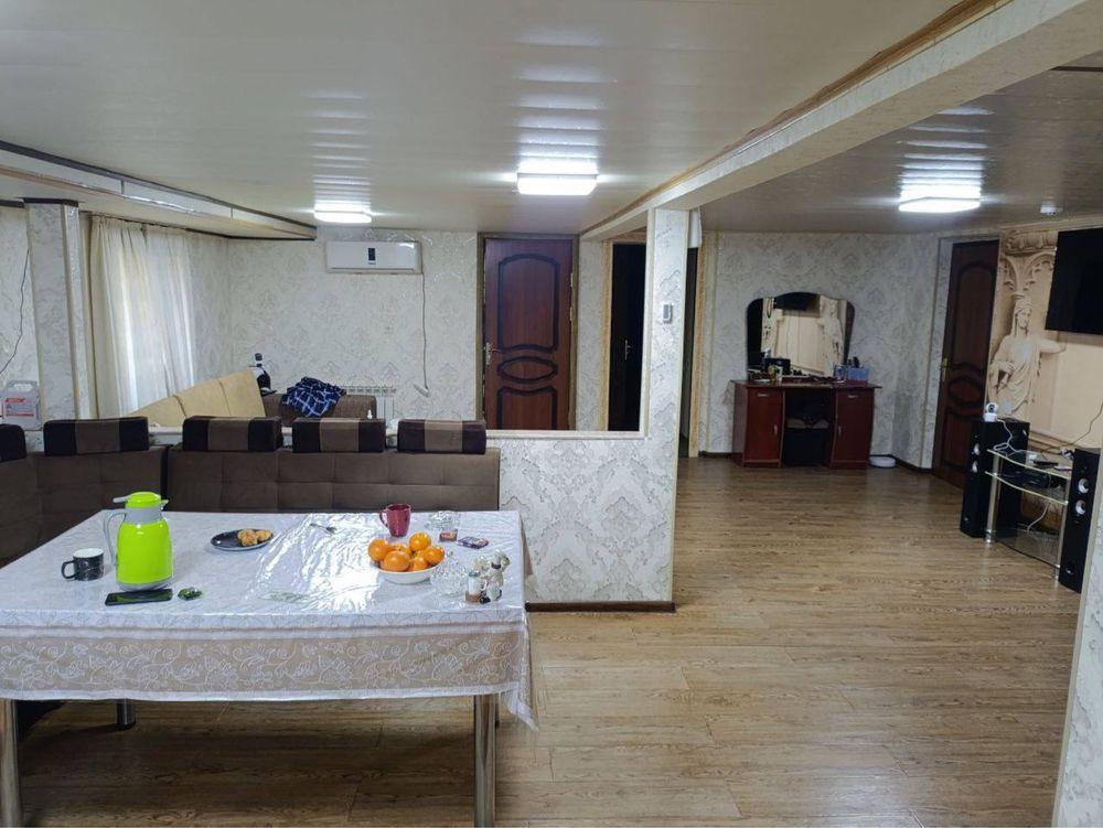 Продается мансарда в центре джизака