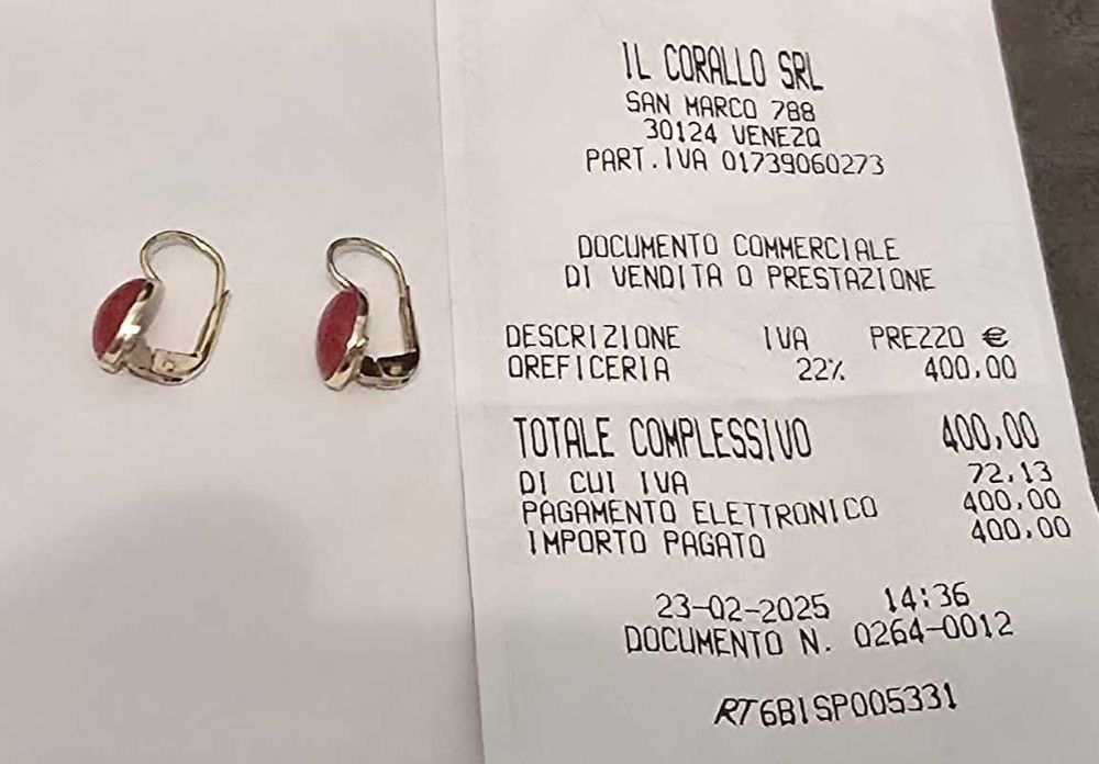 Cercei  de aur cu coral