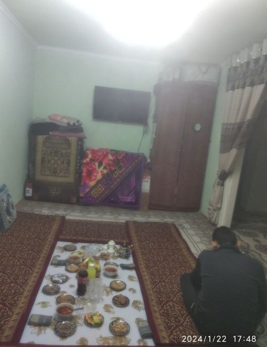 Сдаётся 1 ком квартира на 4 этаже 
Семье или студенткам 
Ор : Горгаз к