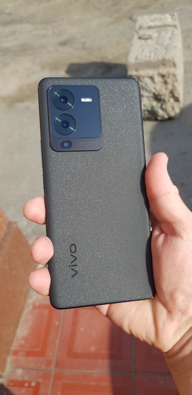 Vivo v25 pro ideal obmen