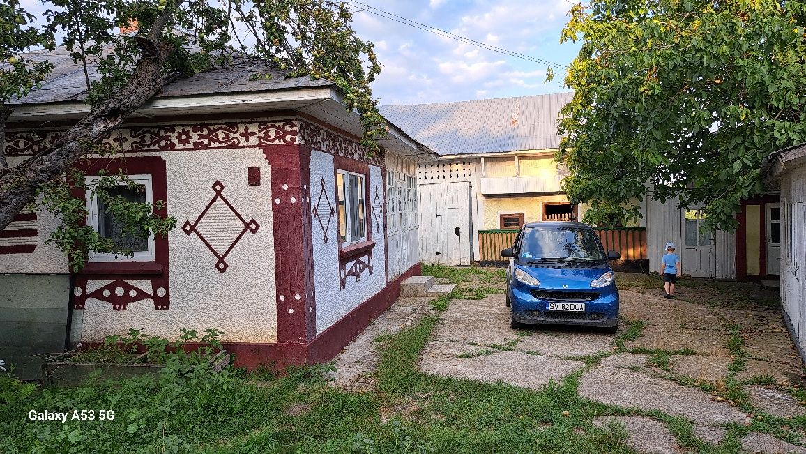 Vând casă în Străteni com Lozna