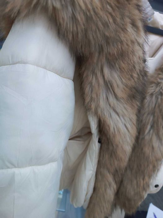 Зимно яке с пух яка