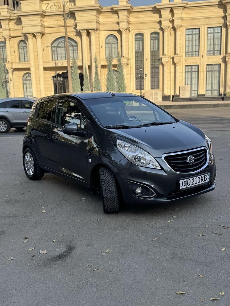 Arenda spark avtomat 27.000probeg kraska toza