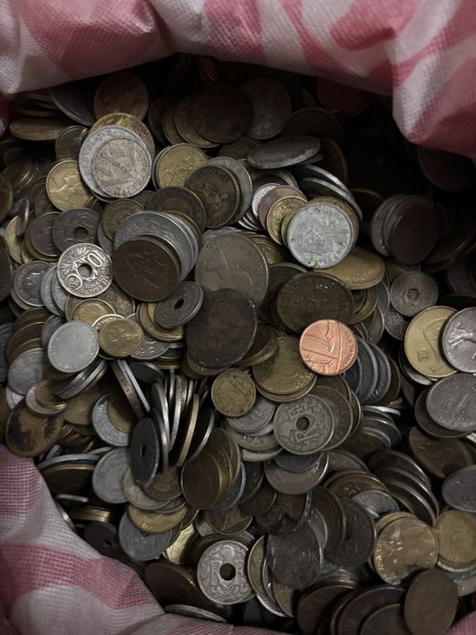 Lot mare de monede straine, 10 kg