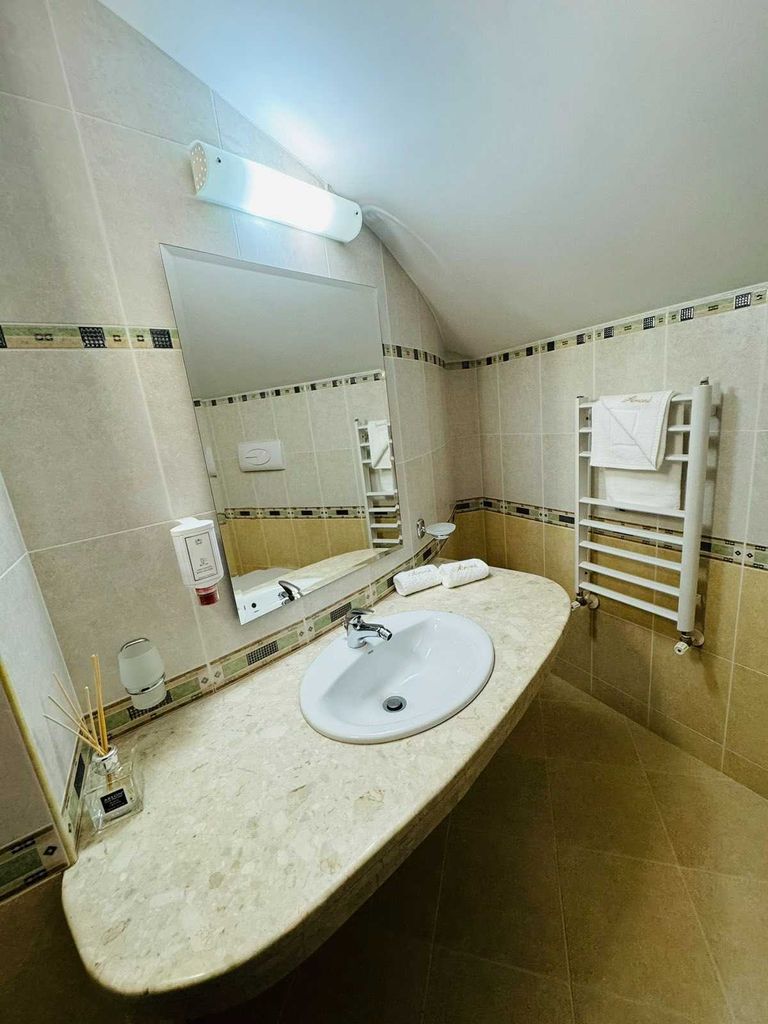 Продава се Парцел в Карлово - 1300 кв.м за 1231 €/кв.м - Снимка #23