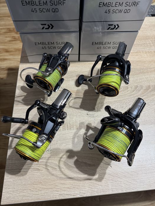 Mulinete Daiwa emblem surf