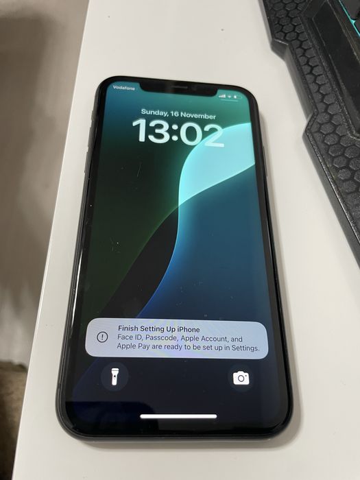 vand telefon iphone 11 64 gb