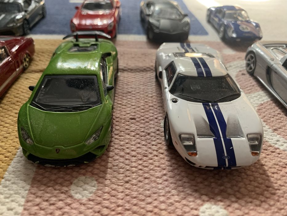 Mini colectie supermasini Bburago 1/43