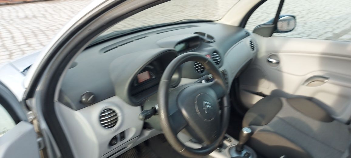De vanzare Citroen C3, benzinaina
