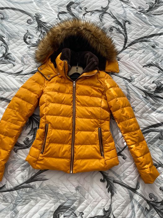 Дамско яке ZARA,xs размер