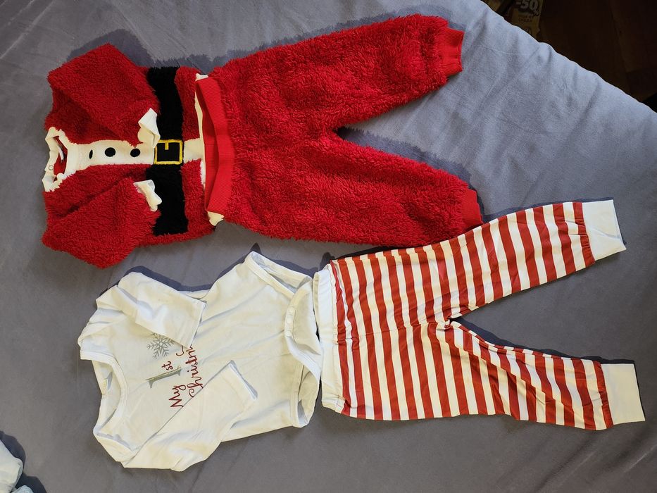 НОВ Лот детски комплекти с коледни мотиви, размер 9-12 мес. БУРГАС