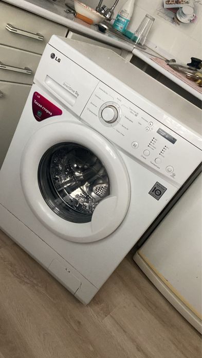 Стиральная машина автомат