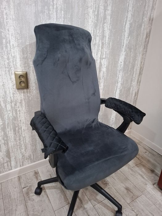 Продам компьютерное кресло