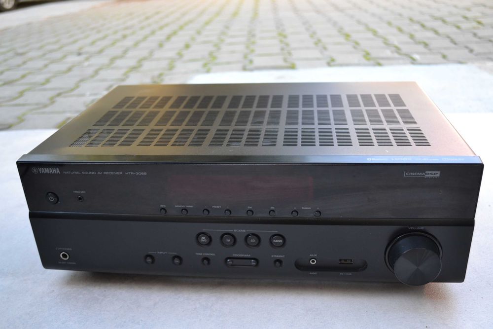 Amplificator Yamaha HTR 3068 cu Bluetooth/HDMI/USB