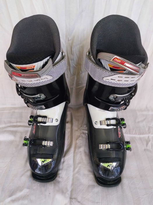 Clapari Nordica Sportmachine NFS 90,marime 42-42.5 (28 cm)