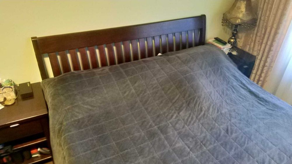 Mobilier dormitor - lemn masiv