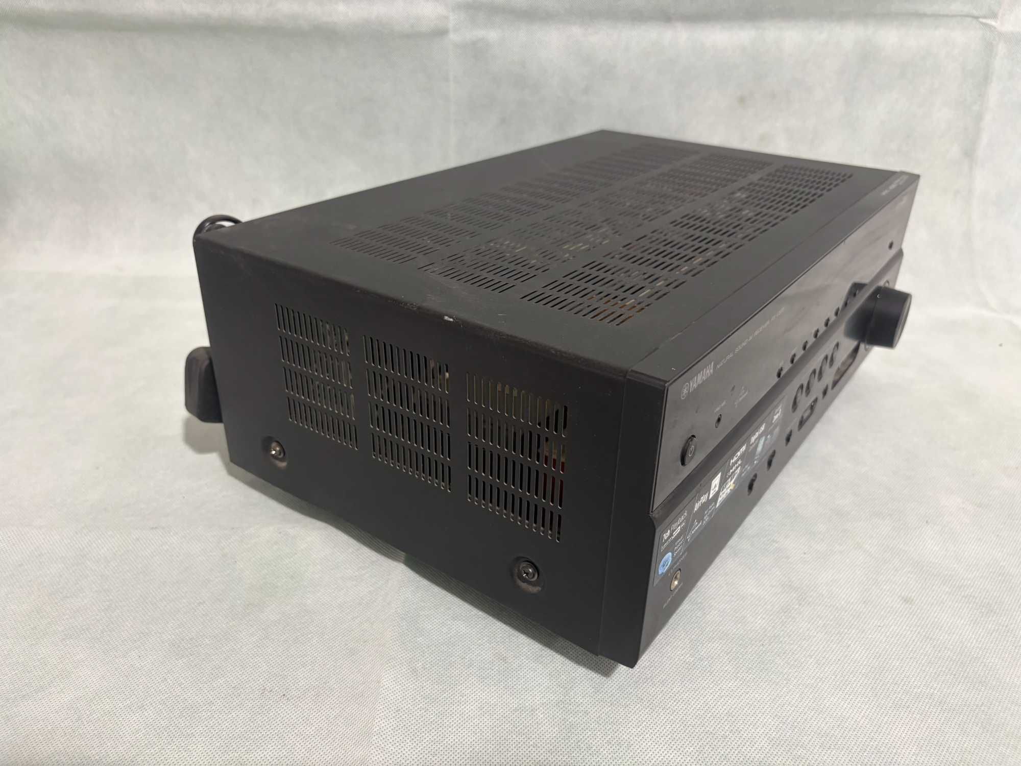 Ресийвър - Yamaha RX-V575