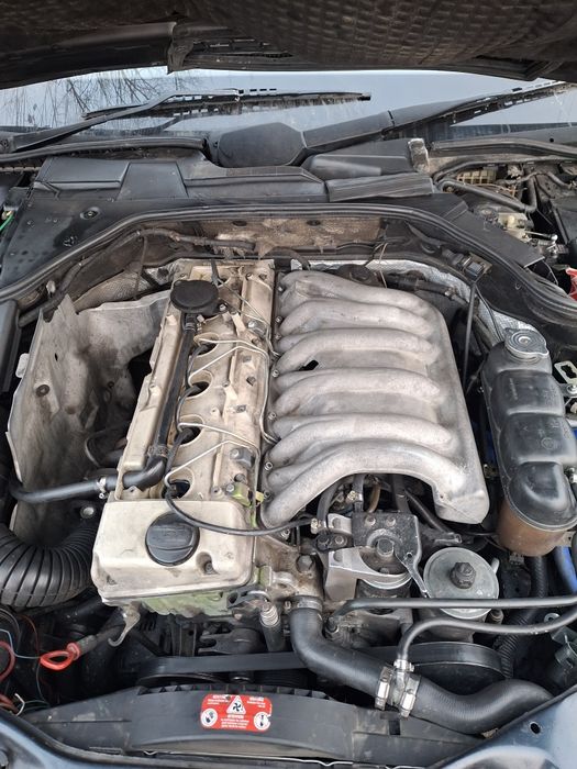 Матор дизельный 606на мерс 140 состояние отличное без нарикани.