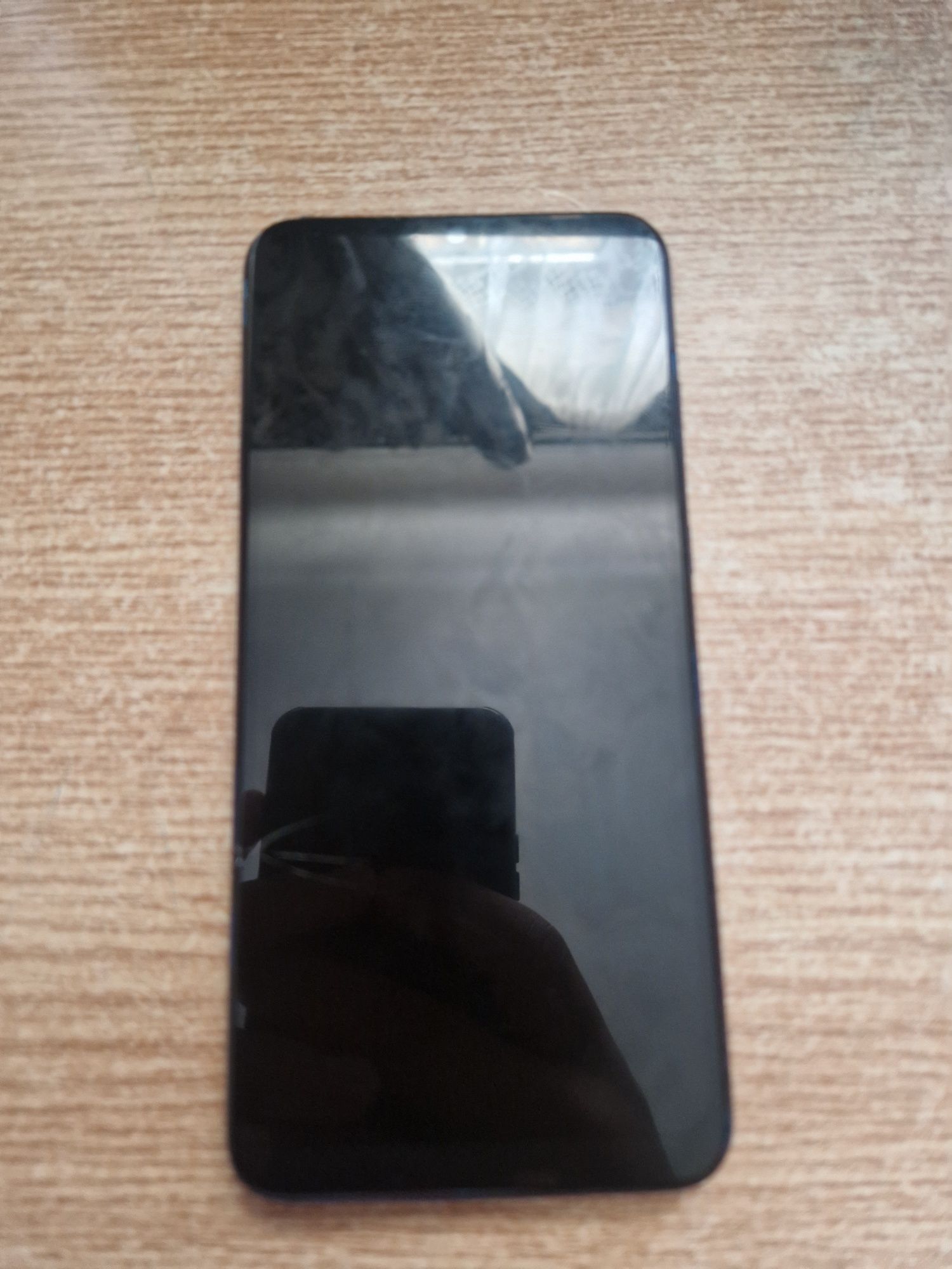 Huawei P Smart 2019 – defect, ideal pentru piese