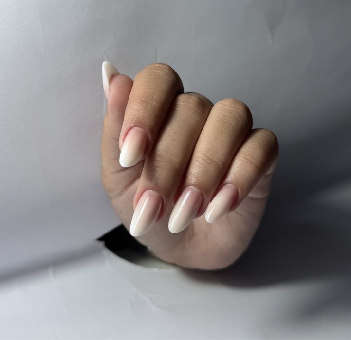 Unghii cu gel in Sector 5