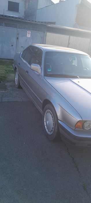 BMW E34 520i an 1988