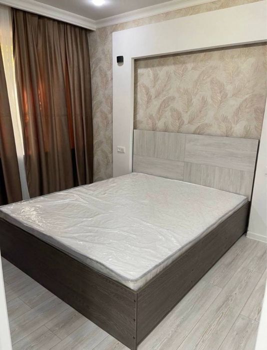 Продажа квартиры на ц-5 кирпичный дом 2 этаж