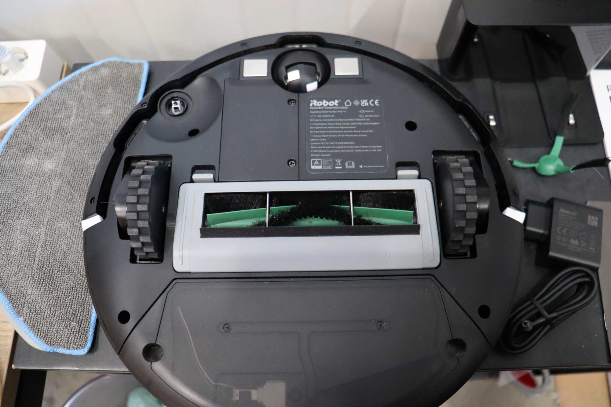 Прахосмукачка робот iRobot Roomba Combo, Mop, Alexa, Аpp