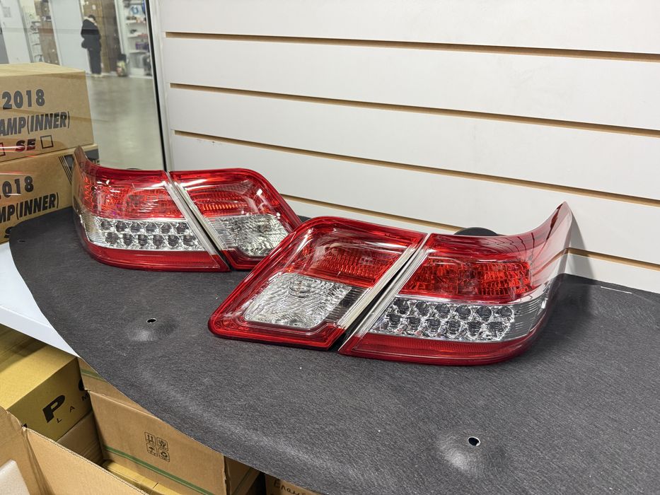 Фонари задние Toyota Camry 45